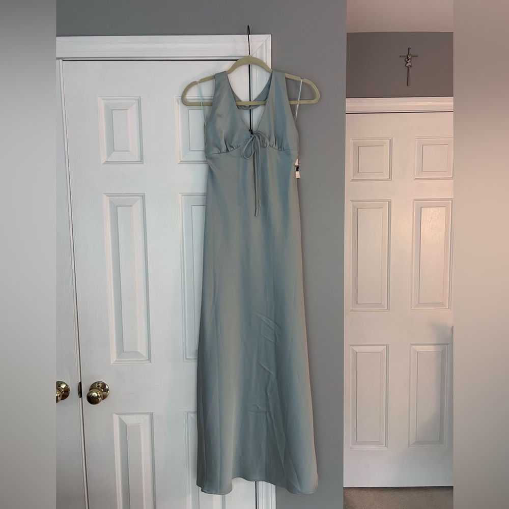 Elegant Blue Halter Maxi Dress